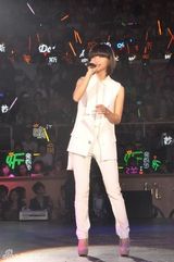 组图：快女杭州热力开唱 全国巡演拉开璀璨序幕