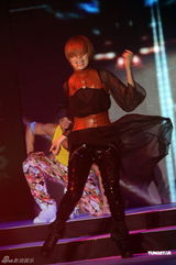 组图：容祖儿献唱音乐派对 劲歌热舞魅力四射