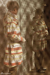 组图：刘力扬化身时尚买手 金发诠释风尚潮流