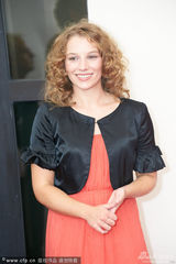 组图：《另一个家园》发布会 导演手舞足蹈