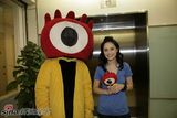 高清组图：阿娇做客新浪 和大浪人亲密合影