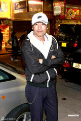 组图：《刑警》开播庆功宴 苗侨伟黄日华等出席