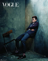 高清组图：朴振英再度公开与同僚演员搞笑写真