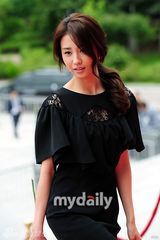 组图：韩星云集首尔电视剧盛典 吴奇隆等助阵