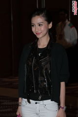 组图：曾志伟六十大寿庆宴成龙赵本山等齐贺