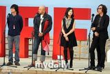 组图：韩日泰合拍片将闭幕釜山 韩国主创集体缺席