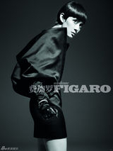 高清图：孙俪《费加罗》封面大片英气演绎制服诱惑