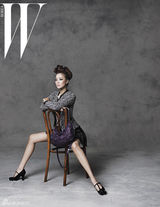 高清图：金喜善拍影像宣传自家品牌 尽展优雅气质