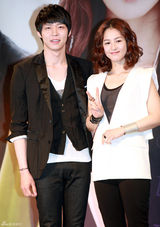 高清图：李多海朴有天等宣传新剧《Miss Ripley》