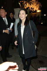 组图：陆川戴立忍曾宝仪等现身张震婚礼