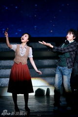 组图：音乐剧《流星恋歌》上演浪漫搞笑异国之恋