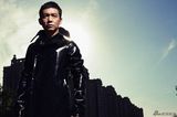 组图：“桥隆飙”邢佳栋时尚写真 显型男魅力