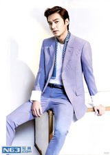 组图：长腿偶吧李敏镐登时尚封面展高富帅魅力