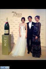 组图：周迅男友高圣远生活照 容貌清秀帅气