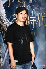 高清组图：周杰伦台北开唱 超时代未来世界登场