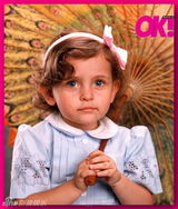 组图：MJ爱女帕丽斯初长成 朋克自拍照时尚青春