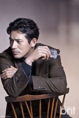 高清图：韩星吴智昊拍大片 展成熟男人魅力