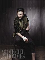 组图：韩庚登《时装男士》封面 塑叛逆坏小孩