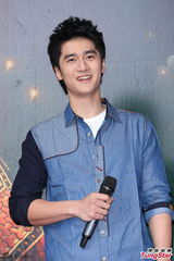 组图：刘诗诗胡歌亮相 蒋劲夫帅气娜扎美艳