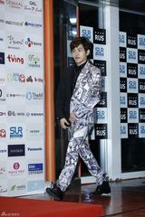 独家高清：李玹雨郑宇等亮相亚洲模特颁奖典礼