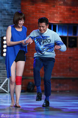 组图：郭富城《好舞蹈》嫁女 现场调戏村花海清