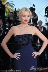 幻灯图集：《美错》戛纳首映 蒂姆-伯顿范冰冰捧场