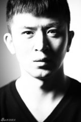 组图：郭家铭黑白写真蜕变成熟硬汉