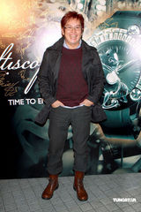 幻灯：谢婷婷常为柏芝买礼物 谭咏麟兴奋谈刘翔