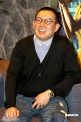 高清图：《枪王之王》发布会 两型男护卫阿SA