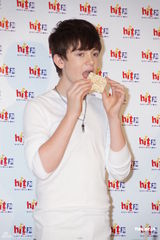 高清组图：Lady Gaga师弟格雷森台湾行可爱卖萌