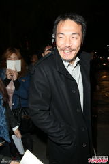 组图：陆川戴立忍曾宝仪等现身张震婚礼