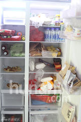 组图：快男训练营生活曝光 白举纲华晨宇包饺子