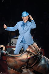 高清：刘德华红馆热唱过冬 黄秋生狂人口琴独奏站台