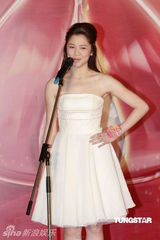 组图：2011年15位候选港姐曝光 表现紧张整体普通