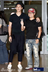 组图：九把刀柯震东赴韩宣传电影《那些年》