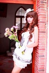 组图：台湾伪娘模特想成女人 写真娇媚如花绽放