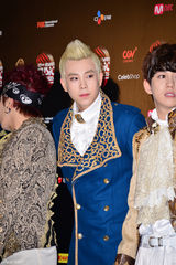 高清组图：韩团EXO等出席2012MAMA颁奖礼发布会