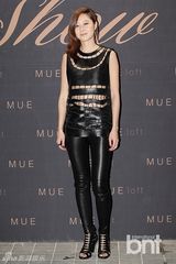 组图：权相佑等亮相时尚派对 韩彩英宽衫遮孕肚