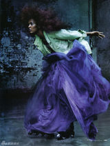 高清组图：超模莉亚登《ELLE》演绎视觉盛宴