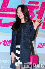 组图：李敏镐Rain等出席《热血青春》VIP试映会