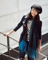 高清组图：河智苑秋装写真 妆容精致干练成熟