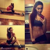 组图：比伯酒驾门嫩模近照曝光 身材火辣诱惑