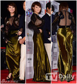 高清图：韩青龙奖金惠秀爆乳 女星裸露全身纹身