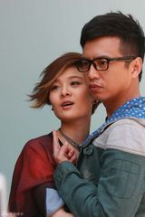 组图：电视剧《青春期撞上更年期2》剧照