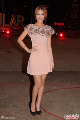 组图：TVB新春庆典录影 黎耀祥携港姐变魔术