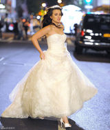 组图：美剧《绯闻女孩》剧照莉顿变身美丽新娘