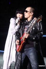 高清图：张惠妹罗大佑杨乃文摇滚个唱High翻全场