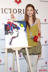 组图：薛凯琪自诩青春无限 不急于谈恋爱