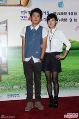 组图：蔡旻佑新剧紧贴方志友柯有伦眼红