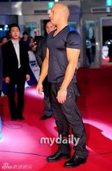 组图：《速度与激情6》韩国首尔举行首映红毯